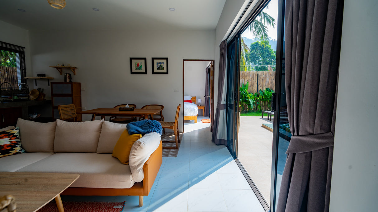 Dalah Pool House / month