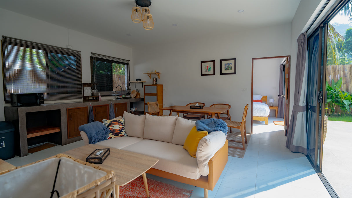 Dalah Pool House / month