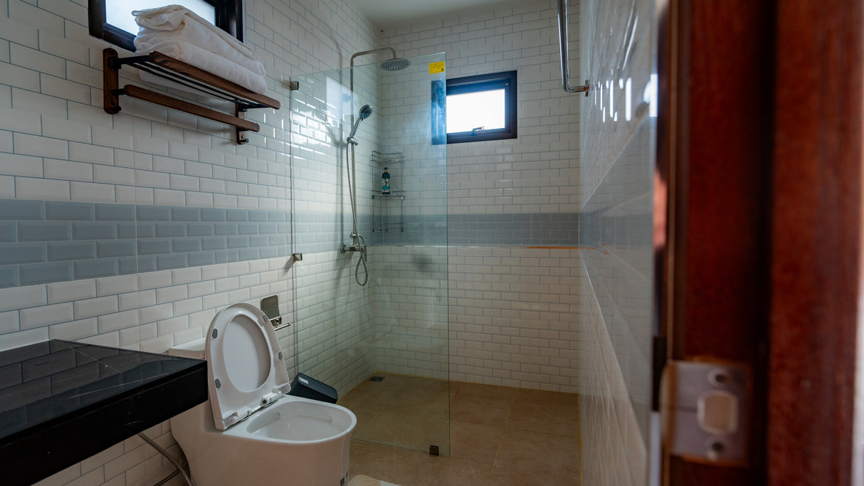 Dalah Pool House / month