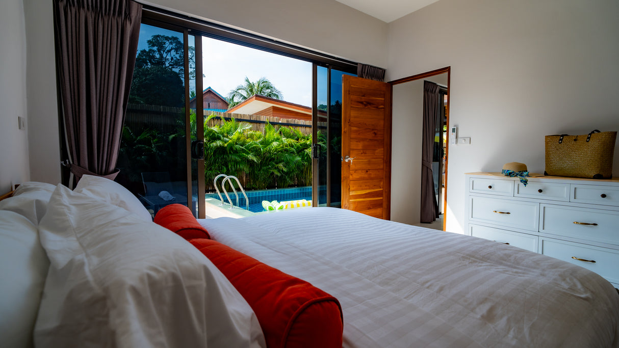 Dalah Pool House / month