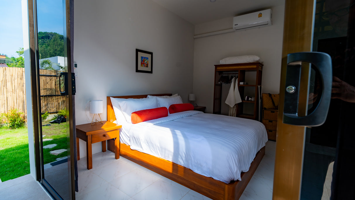 Dalah Pool House / month