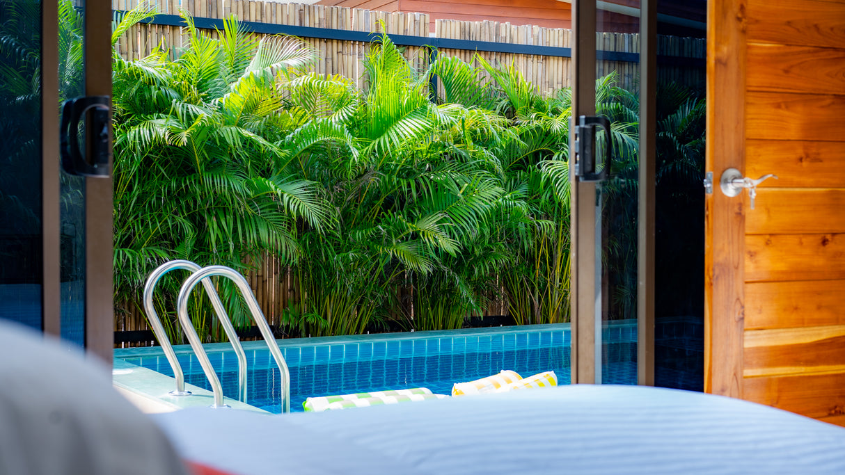 Dalah Pool House / month