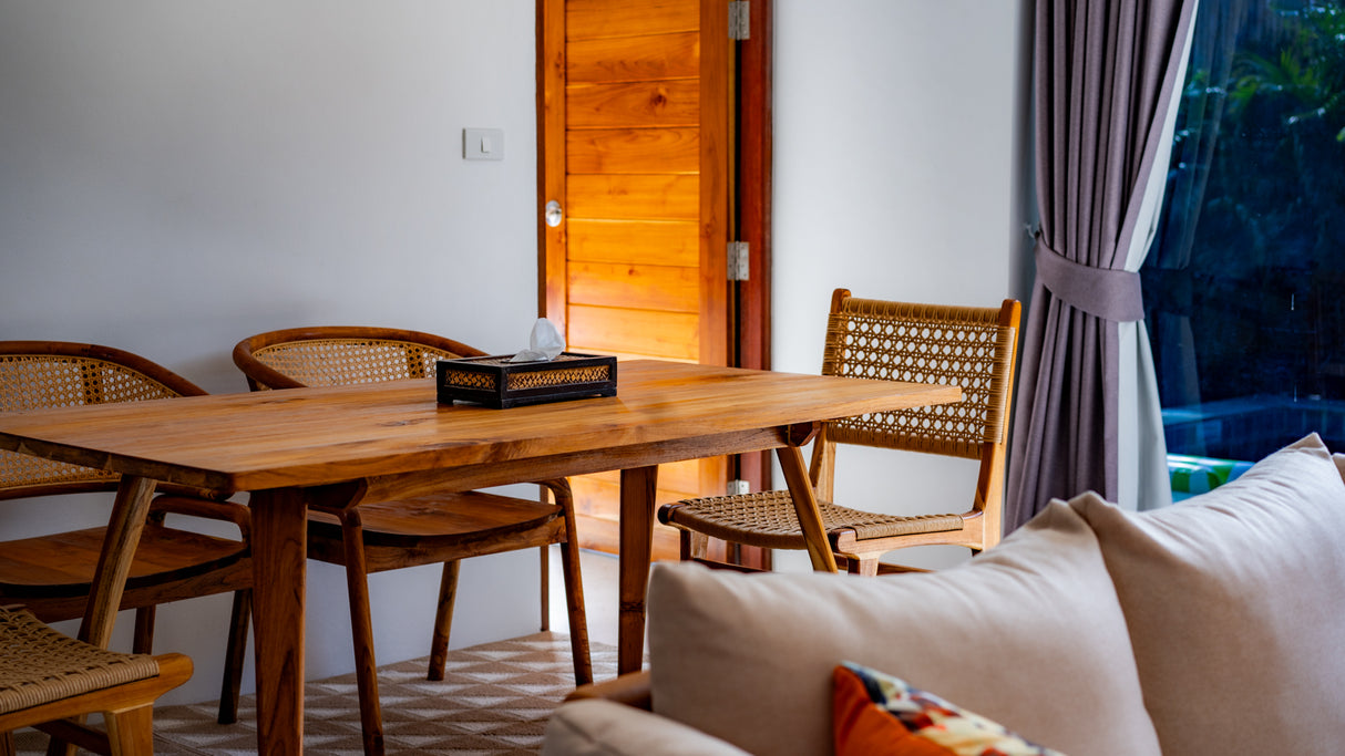 Dalah Pool House / month