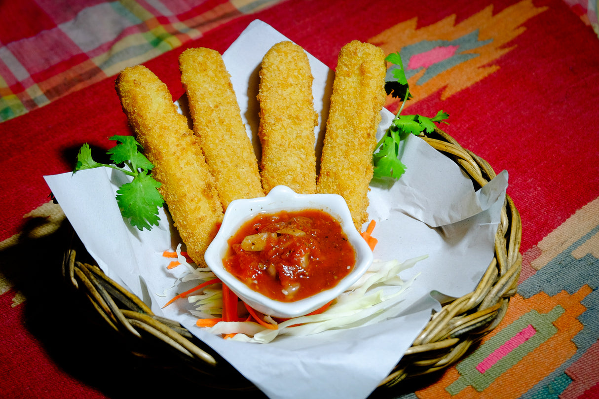 Fried Mozzarella Sticks with Homemade tomato salsa