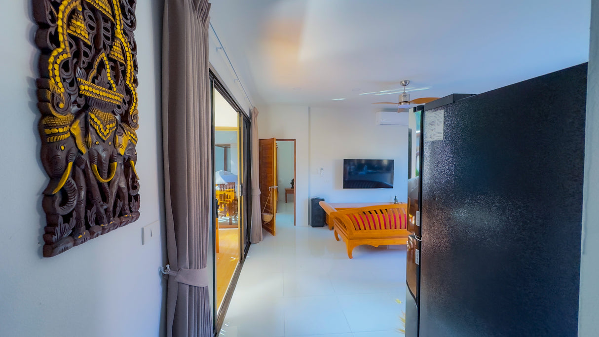 White Orchid Pool House / month