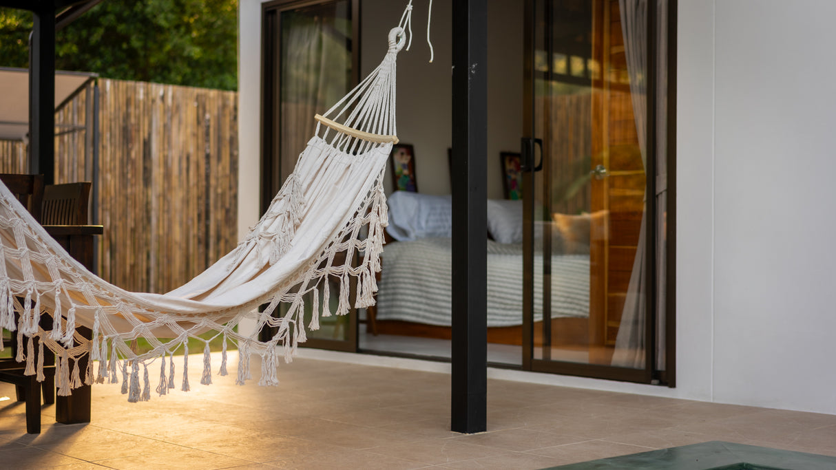 Tamarin Pool house / month