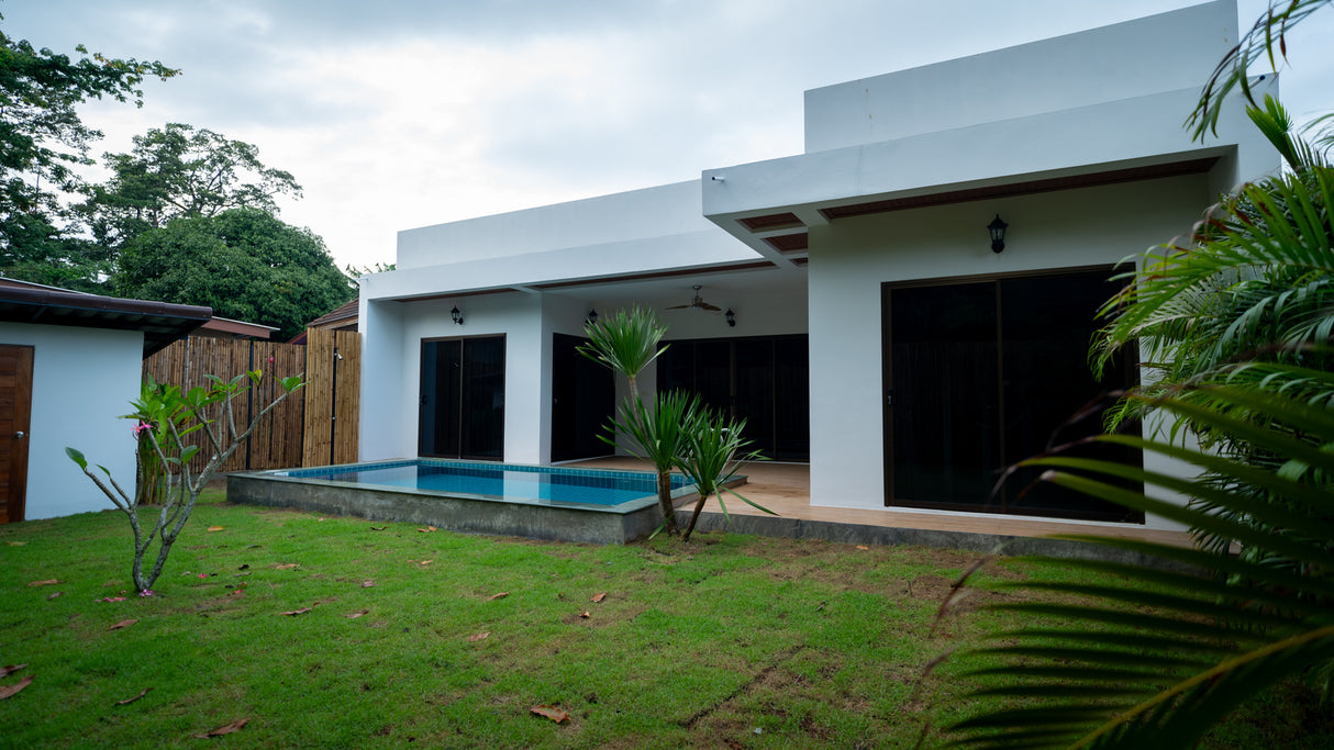 White Orchid Pool House / month