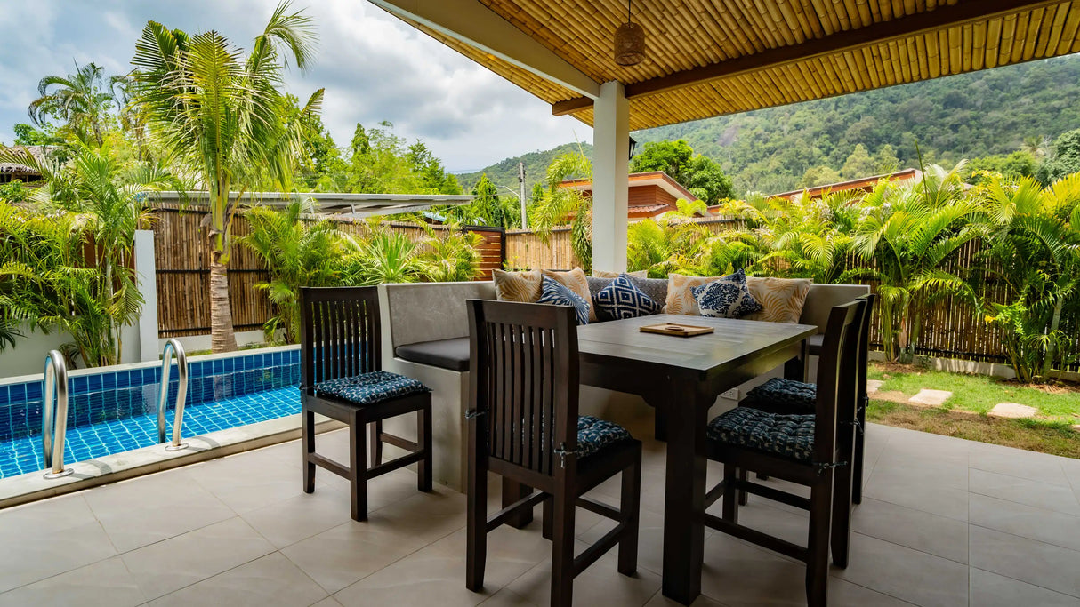 Lotus Pool house / month